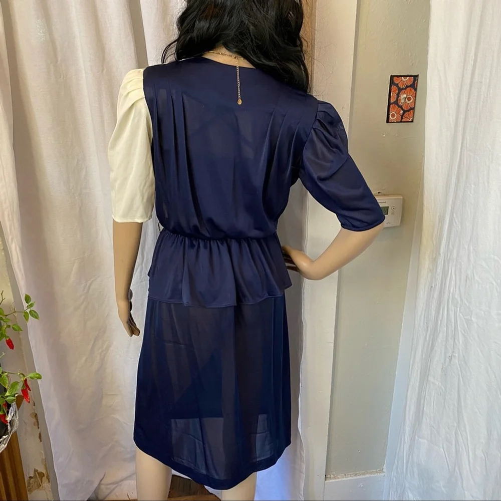 Vintage Sally Lou Colorblock Peplum Dress | Navy & Ivory Chiffon | 80s Midi | SM - Picture 2 of 11